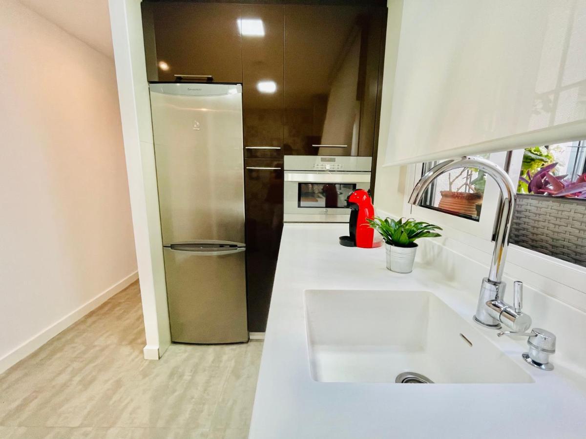 Apartamento Puerta Carmona Sevilla Buitenkant foto