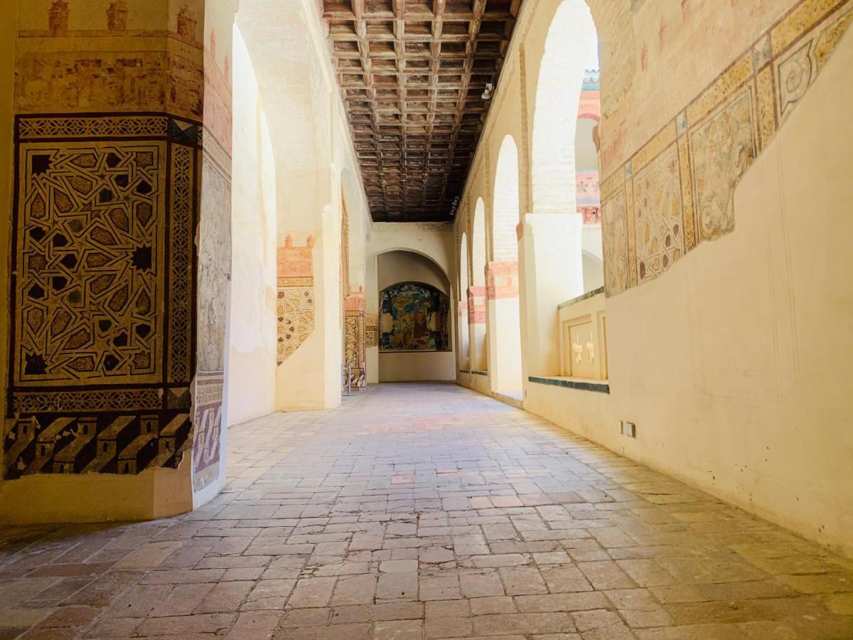 Apartamento Puerta Carmona Sevilla Buitenkant foto
