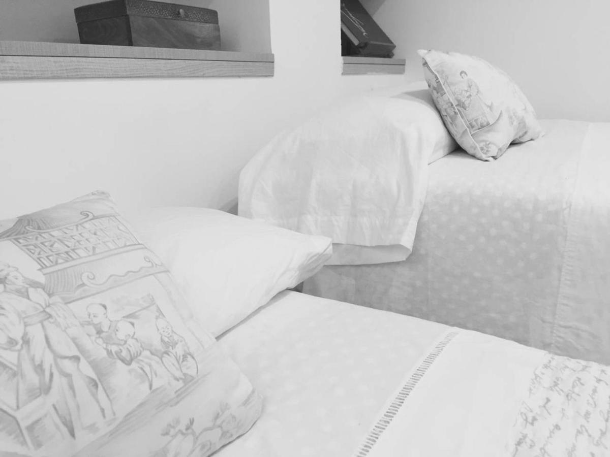 Apartamento Puerta Carmona Sevilla Buitenkant foto